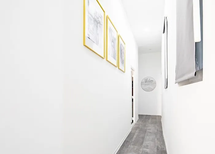 Ultra - New - Ac * بودابست