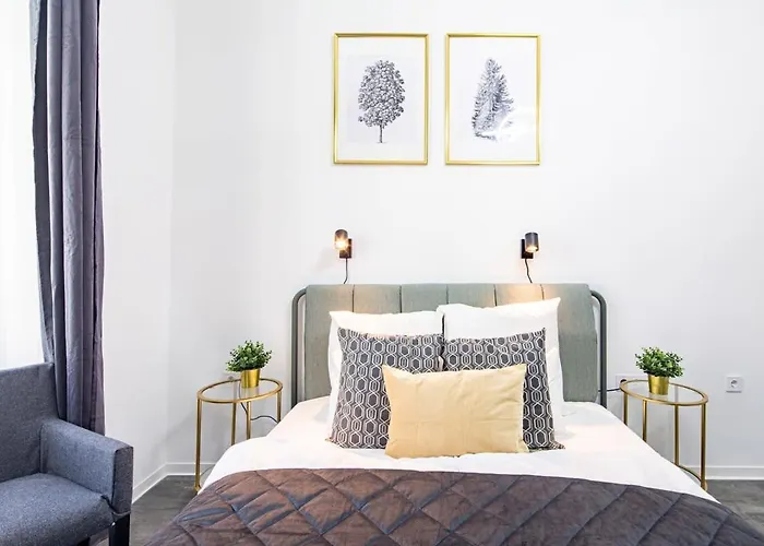 Ultra - New - Ac * بودابست